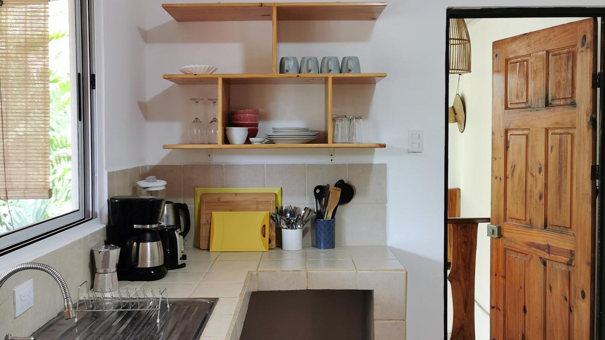 Colibri Apartments - 4 Min Walk To The Beach! Playa Santa Teresa  Room photo