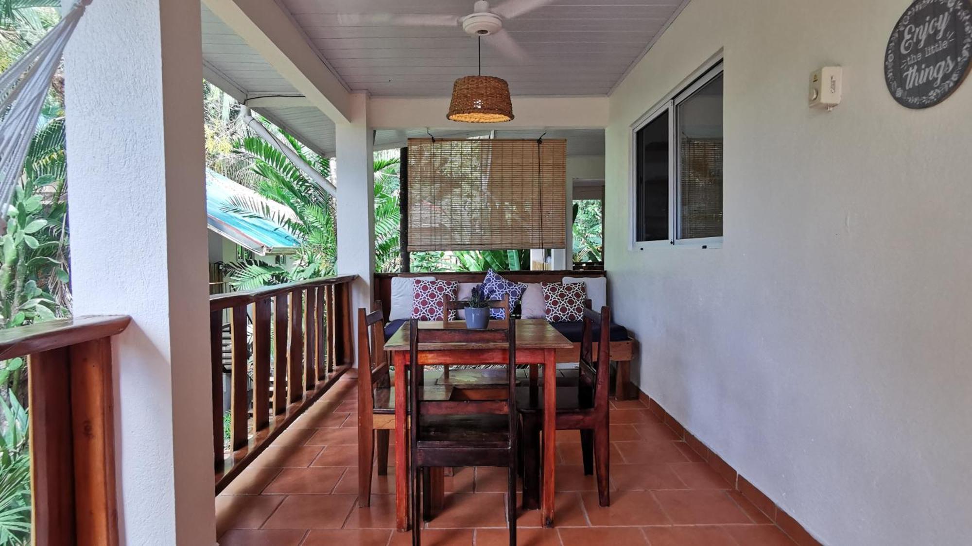 Colibri Apartments - 4 Min Walk To The Beach! Playa Santa Teresa  Room photo