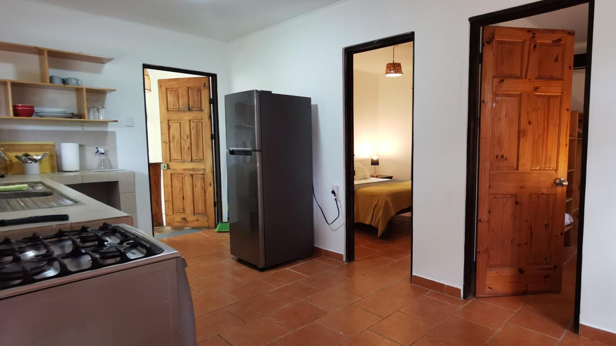 Colibri Apartments - 4 Min Walk To The Beach! Playa Santa Teresa  Room photo